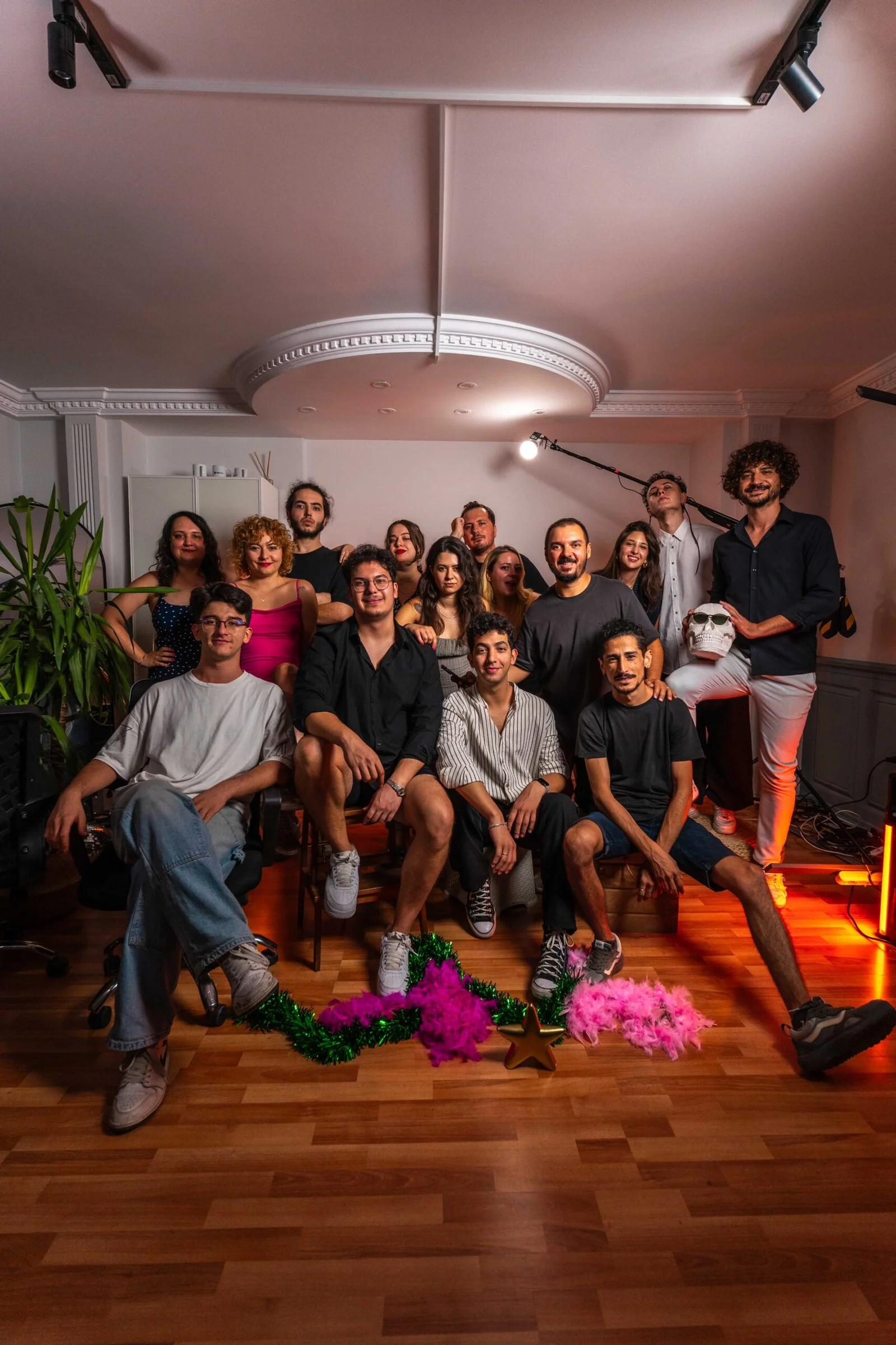 radikaworks prodüksiyon ekibi kamera arkasında